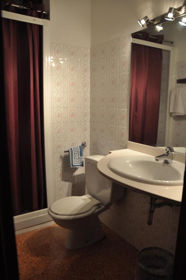 Hostal L'Esplai Viladamat Ruang foto