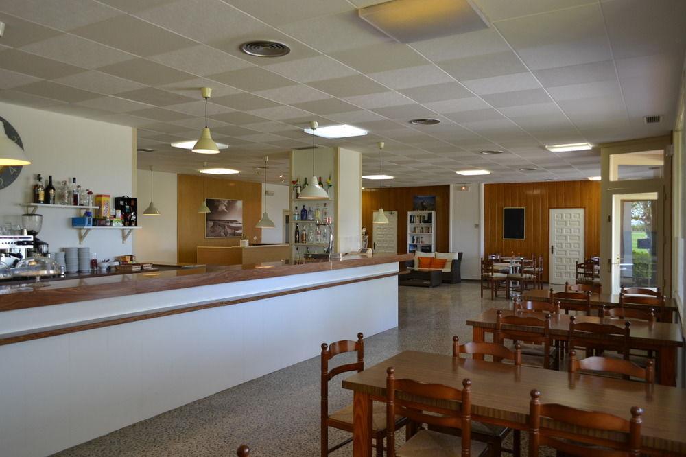 Hostal L'Esplai Viladamat Bagian luar foto
