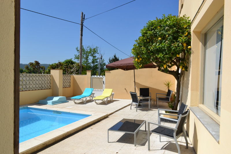 Hostal L'Esplai Viladamat Bagian luar foto