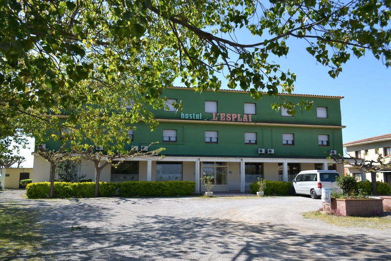 Hostal L'Esplai Viladamat Bagian luar foto